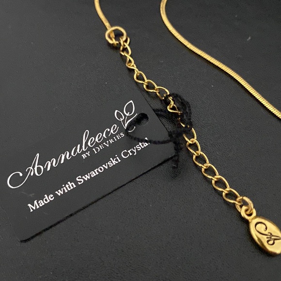 Annaleece by Devries Swarovski Nebula Necklace - Picture 4 of 5